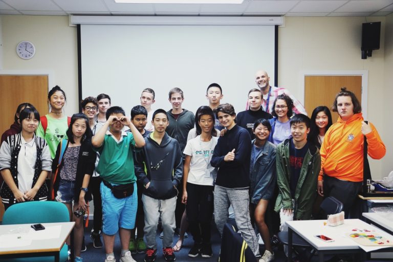 teaching experiences in language schools vary and that can have a profound effect on your work