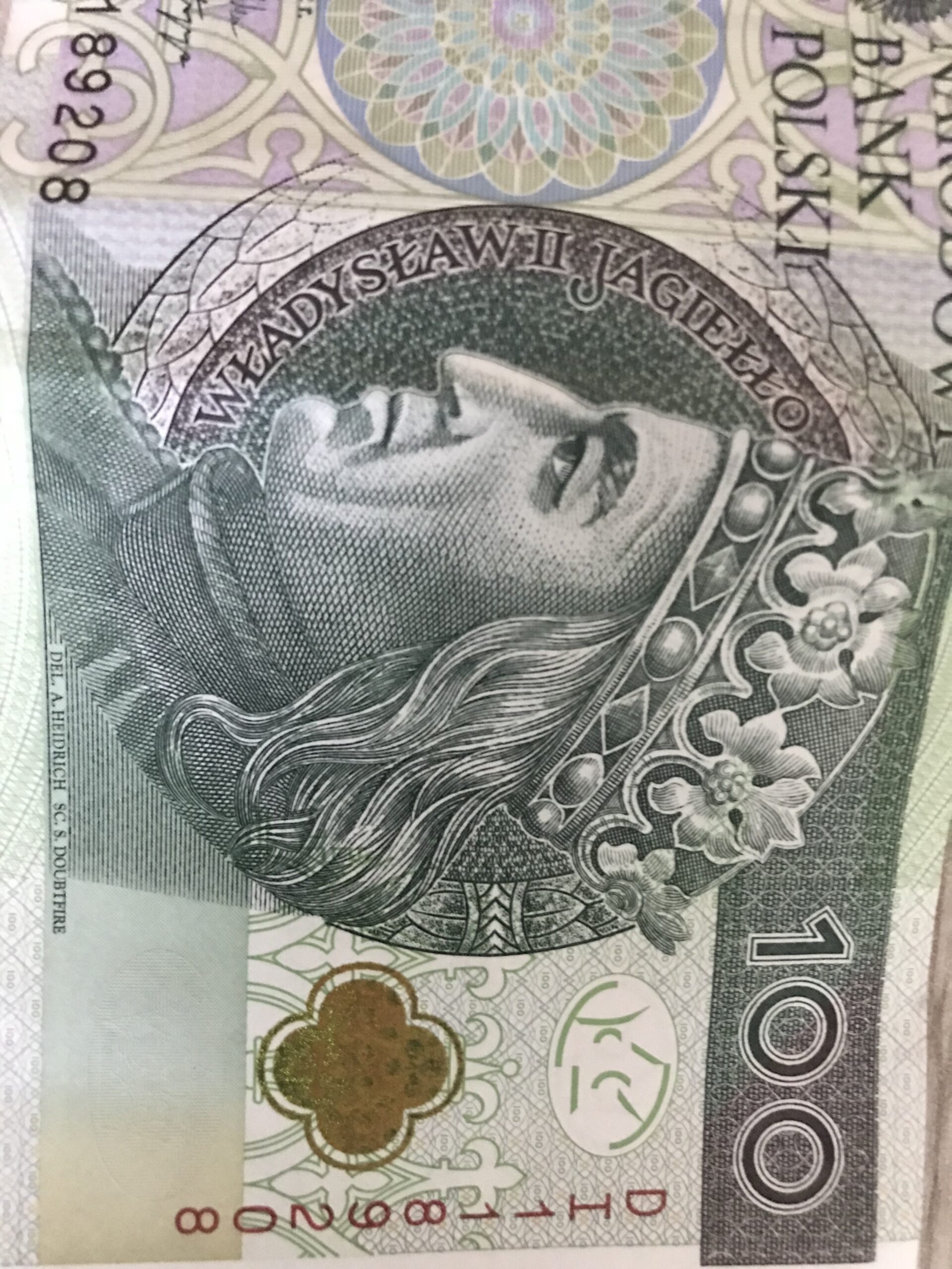 ESL lesson idea on money and investing as well as useful vocabulary